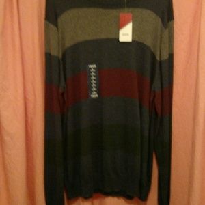 IZOD crew neck sweater